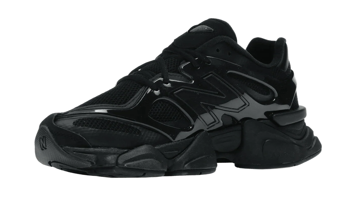 NB 9060 Sea Stone Black