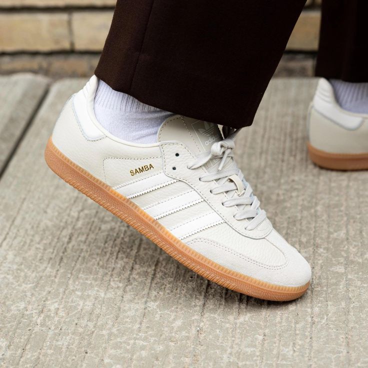 Samba OG ‘Aluminium Gum’
